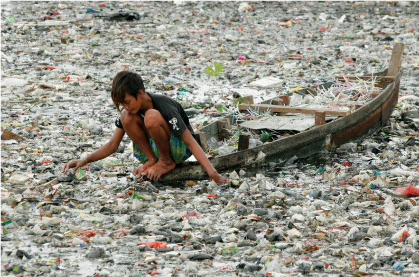http://worldnewsdailyreport.com/wp-content/uploads/2014/08/garbage-patch2.jpg, last accessed on 12/11/2015